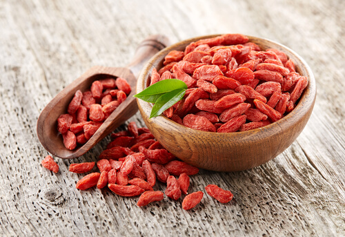 Bol de bayas de goji