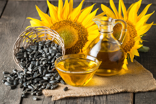 Pipas y aceite de girasol