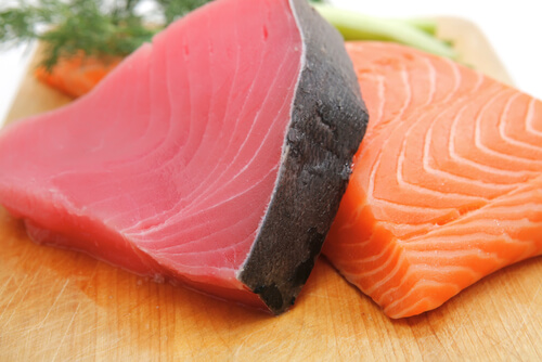 El pescado azul es fuente de omega-3.